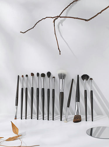 BLJ COSMETICS 13 Pcs Black Sandalwood Series Professional Synthetic Fiber Makeup Brushes Set
